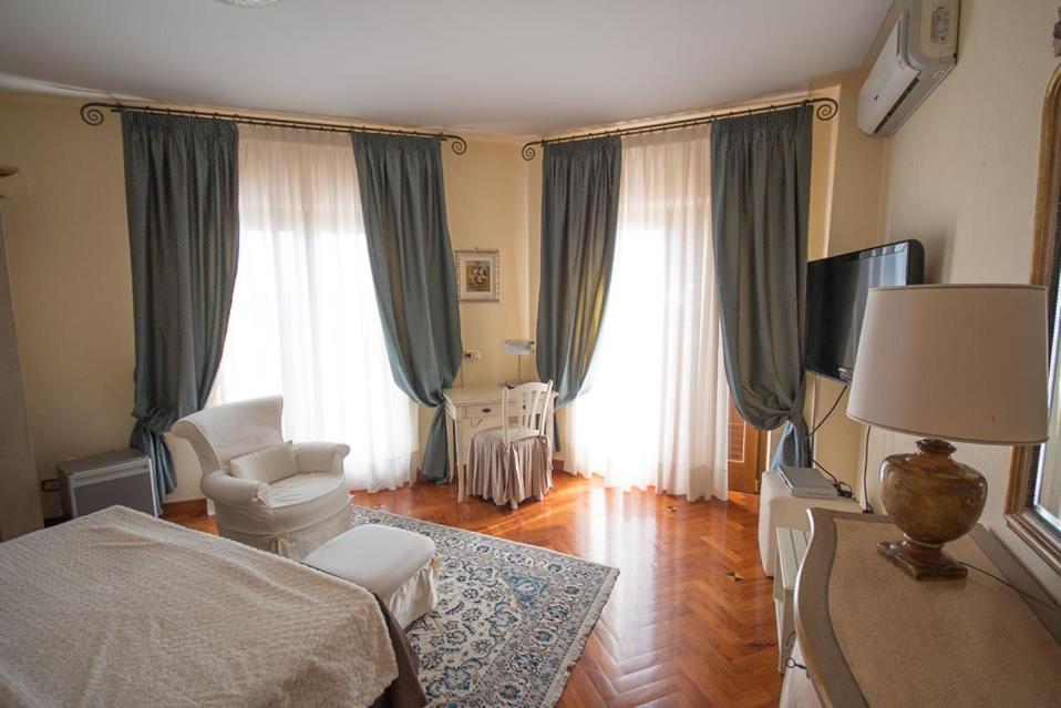 Agapantus Bed & Breakfast Bed & Breakfast Diamante Dış mekan fotoğraf